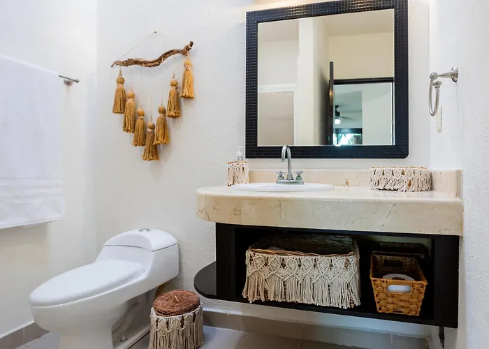 Apartment Stunning Large Remodeled Penthouse-big Canal Views