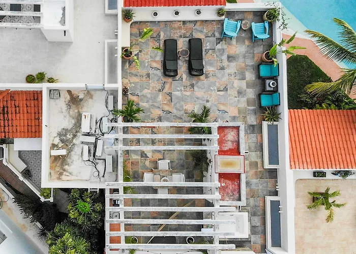 Apartment Stunning Large Remodeled Penthouse-big Canal Views Puerto Aventuras